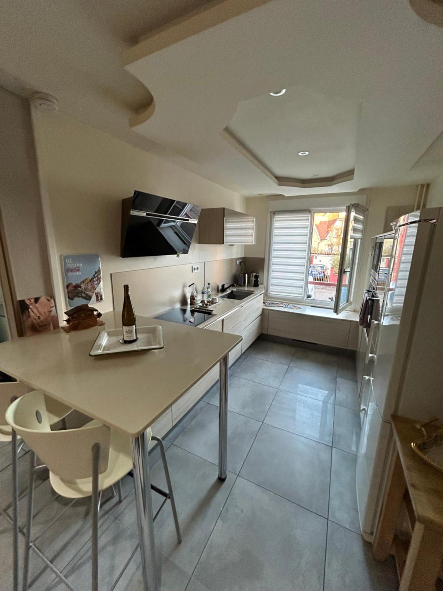 Appartement Charmant, Appartement, Parking Gratuit